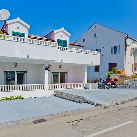 Studio Hvar 5706b