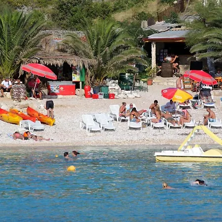 Studio Hvar 5706b *