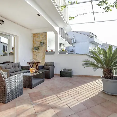 Studio Hvar 5706b Appartamento *